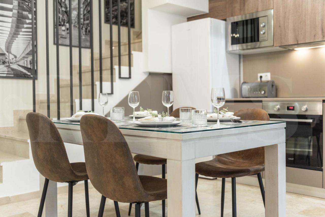 Lovely Duplex With Private Parking Near City Center By Rems 马拉加 外观 照片