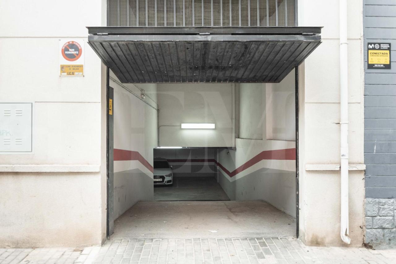 Lovely Duplex With Private Parking Near City Center By Rems 马拉加 外观 照片