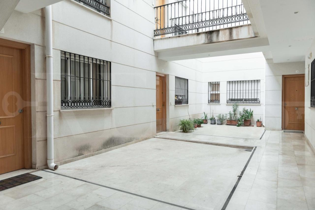 Lovely Duplex With Private Parking Near City Center By Rems 马拉加 外观 照片