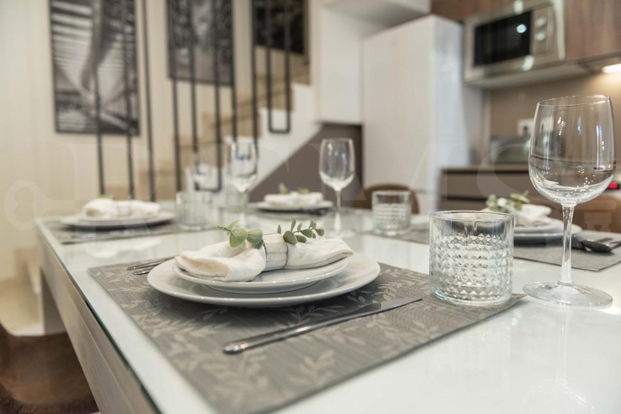Lovely Duplex With Private Parking Near City Center By Rems 马拉加 外观 照片
